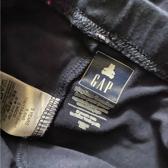 Gap girls 5T shorts set EUC - Picture 3 of 3